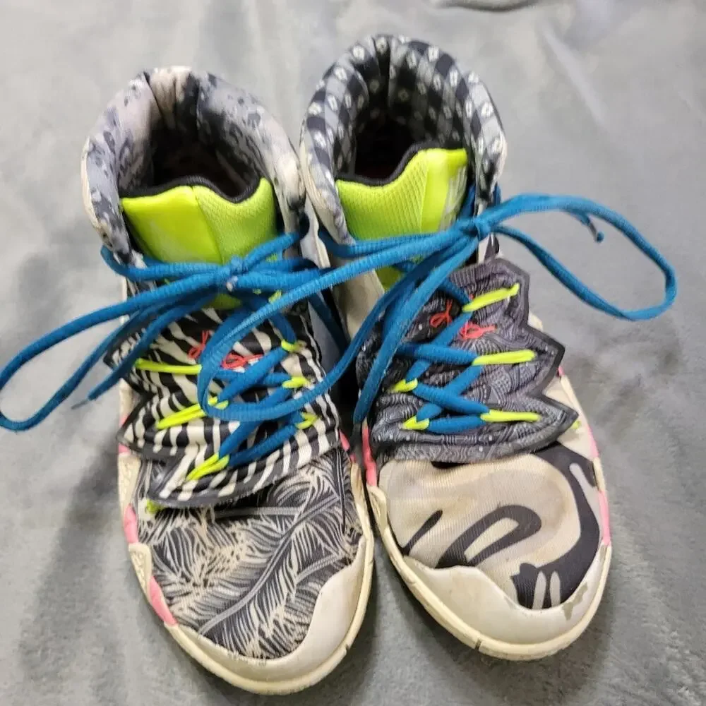 Nike Kybrid S2 GS What the Neon‎ 2.0 Youth Sneakers Size 6Y (CV0097 003)
